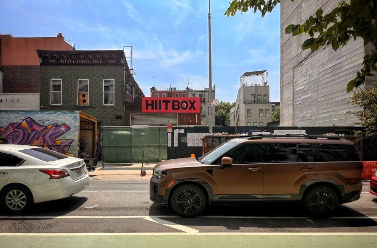 544-550 Union Street. Photo by Michael Young.