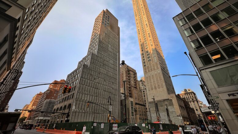 655 Madison Avenue. Photo by Michael Young.