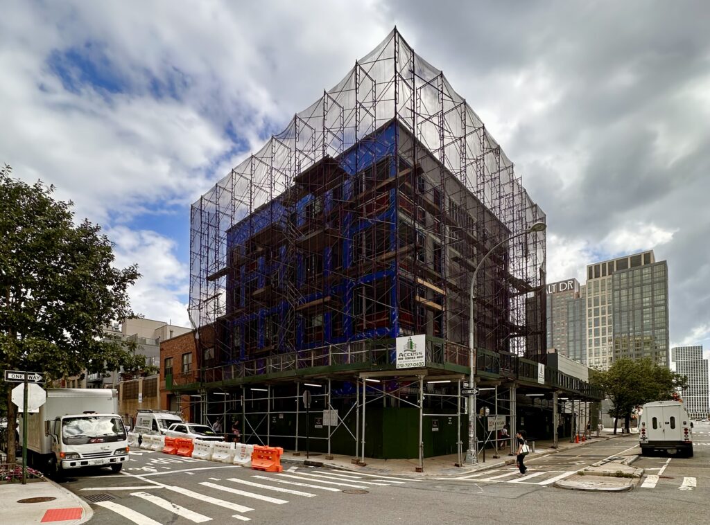 51-09 2nd Street. Photo by Michael Young.