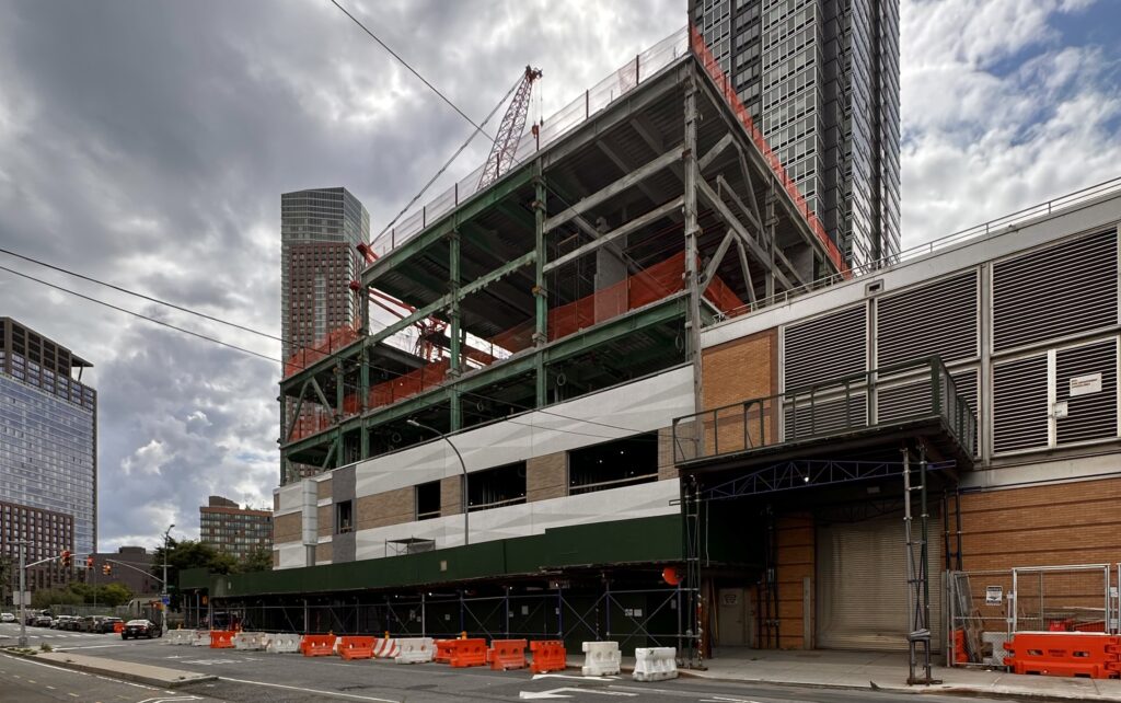 1-50 54th Avenue. Photo by Michael Young.
