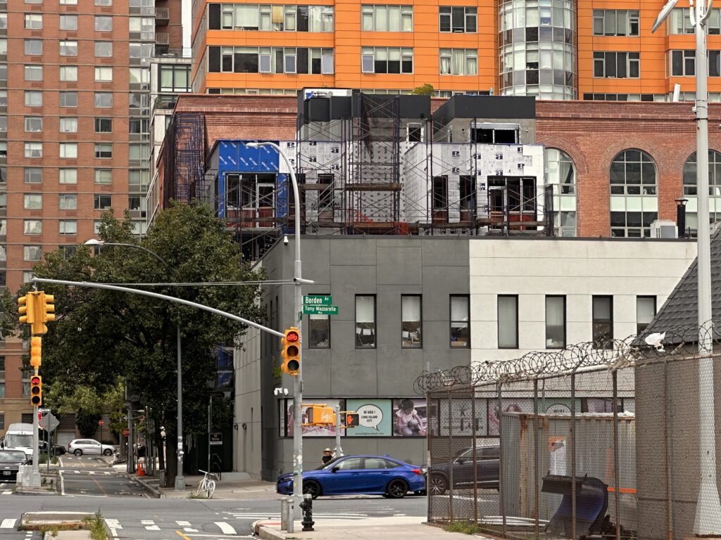 51-09 2nd Street. Photo by Michael Young.