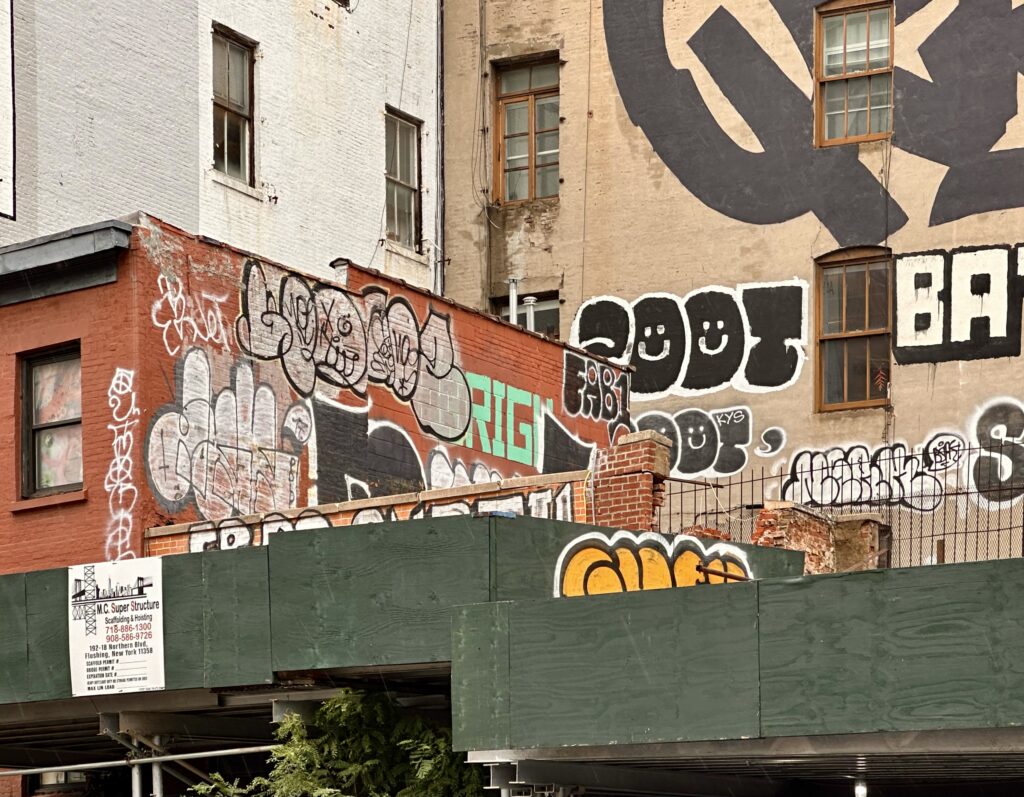 419-423 Broadway. Photo by Michael Young.