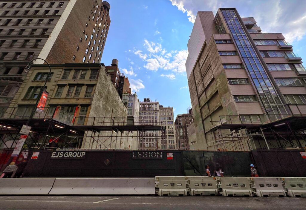 11 West 13th Street. Photo by Michael Young.