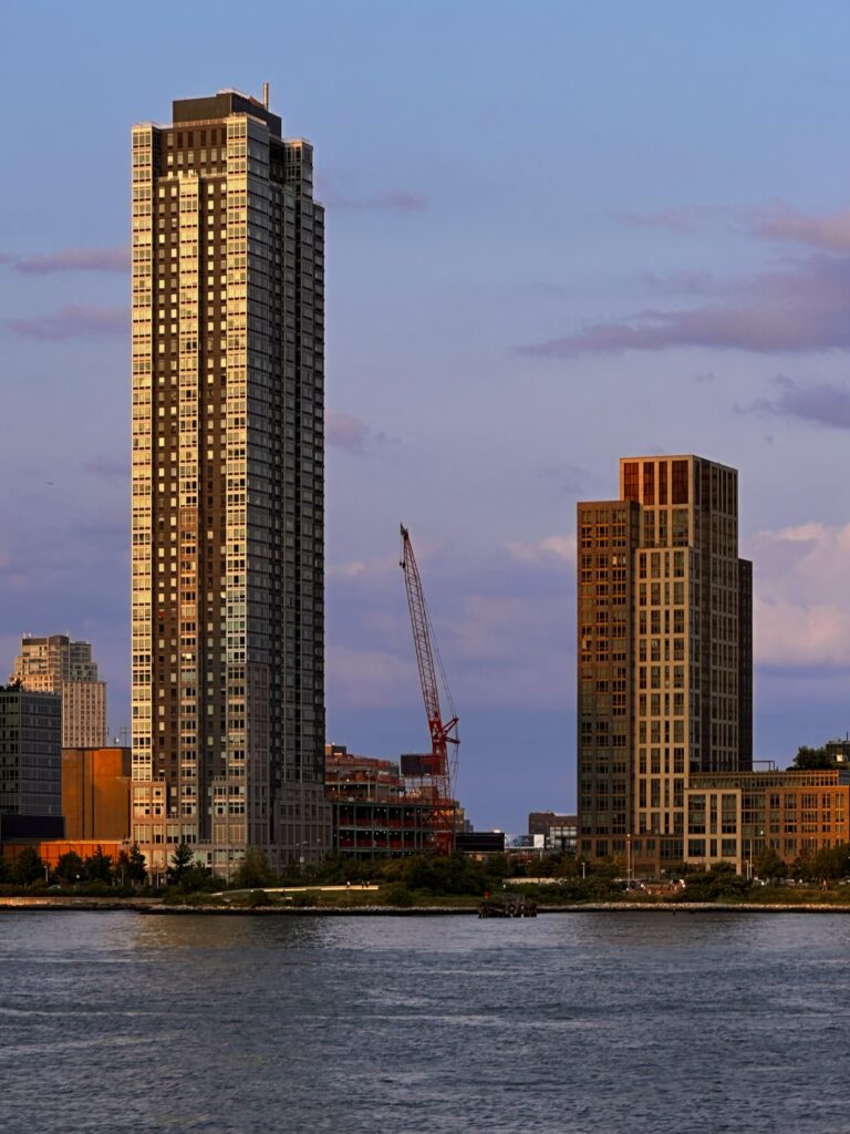 1-50 54th Avenue (center). Photo by Michael Young.