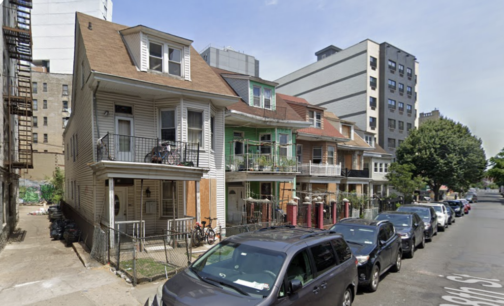 19-21 East 198th Street, circa September 2024. Image via Google Maps.