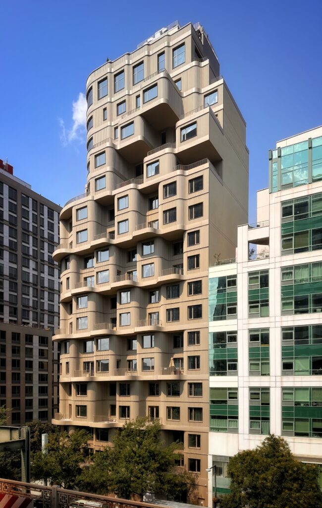 Radiant LIC. Photo by Michael Young.