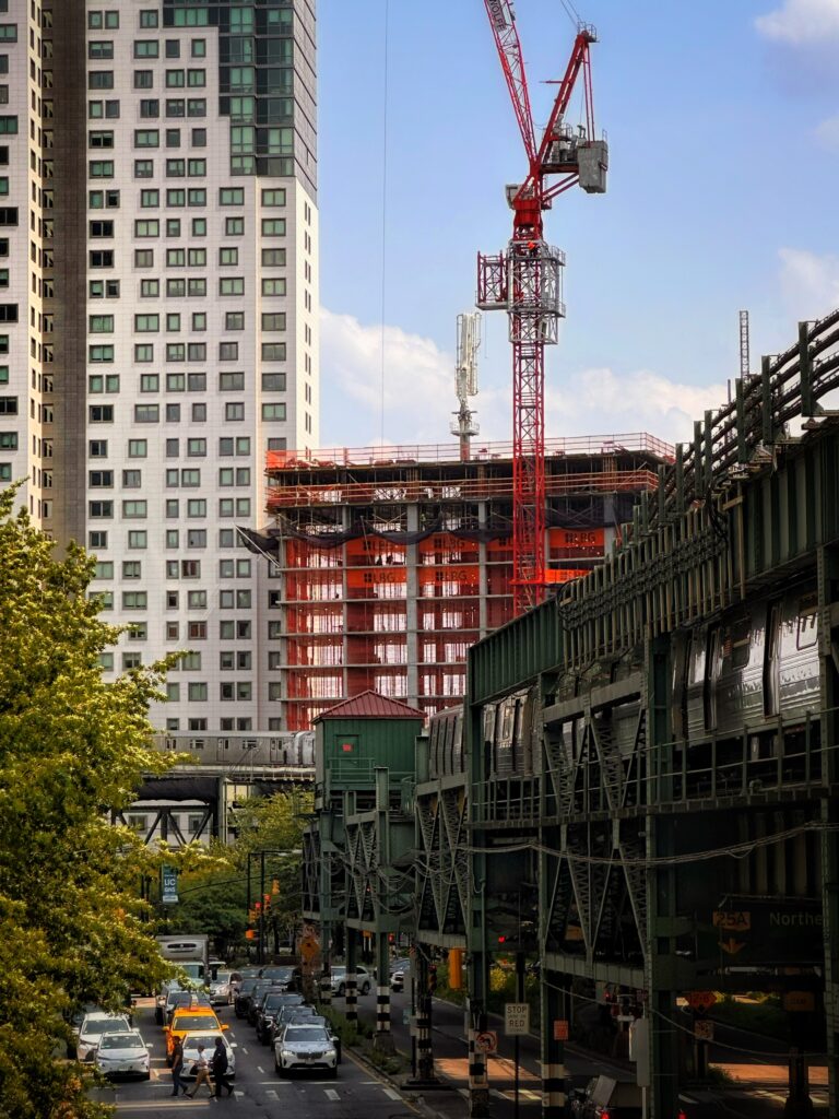 30-25 Queens Boulevard. Photo by Michael Young.
