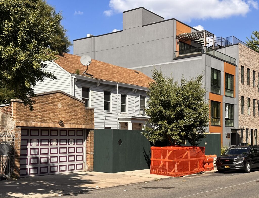 217 Devoe Street. Photo by Michael Young.
