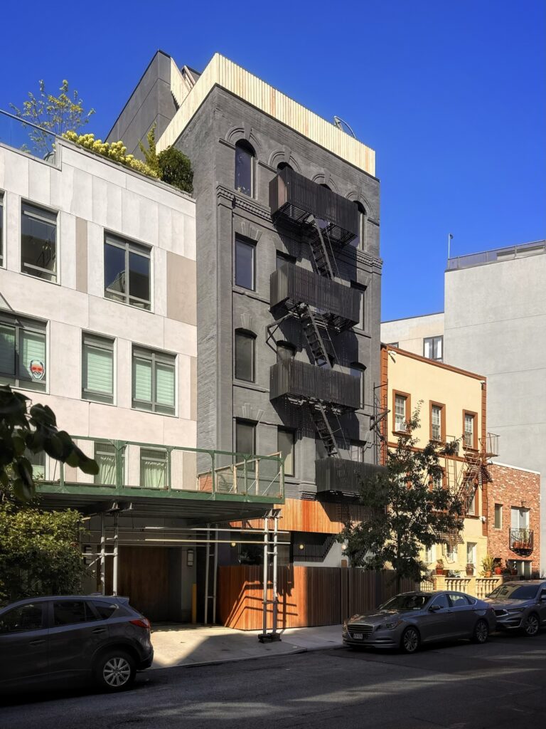 155 Hope Street. Photo by Michael Young.