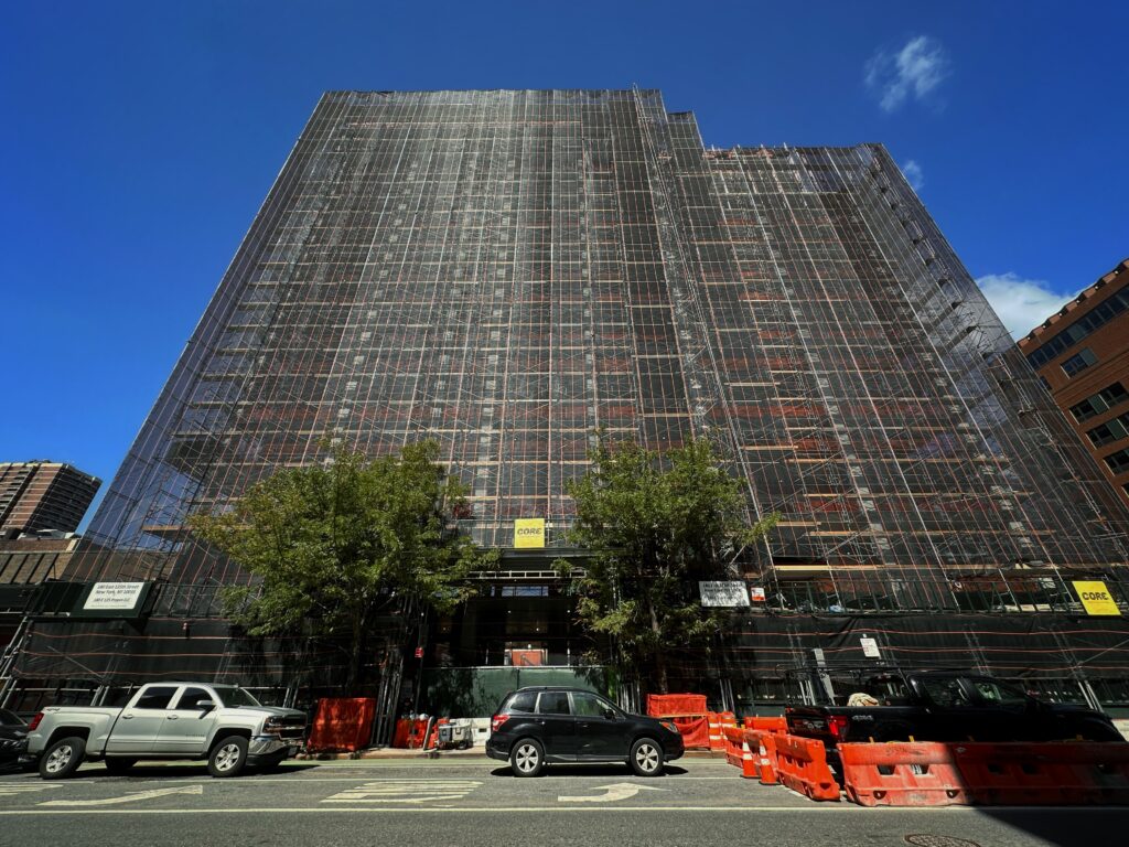 180 East 125th Street. Photo by Michael Young.