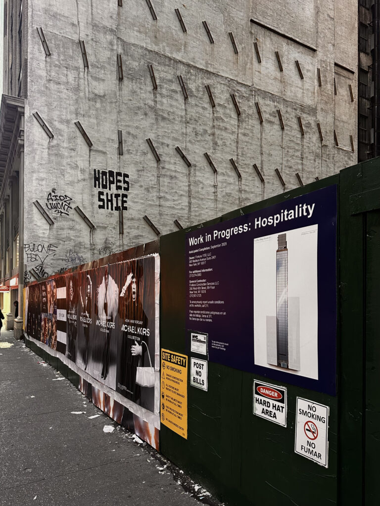 1146-1150 Sixth Avenue. Photo by Michael Young.