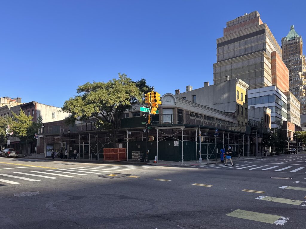 120 Court Street. Photo by Michael Young.