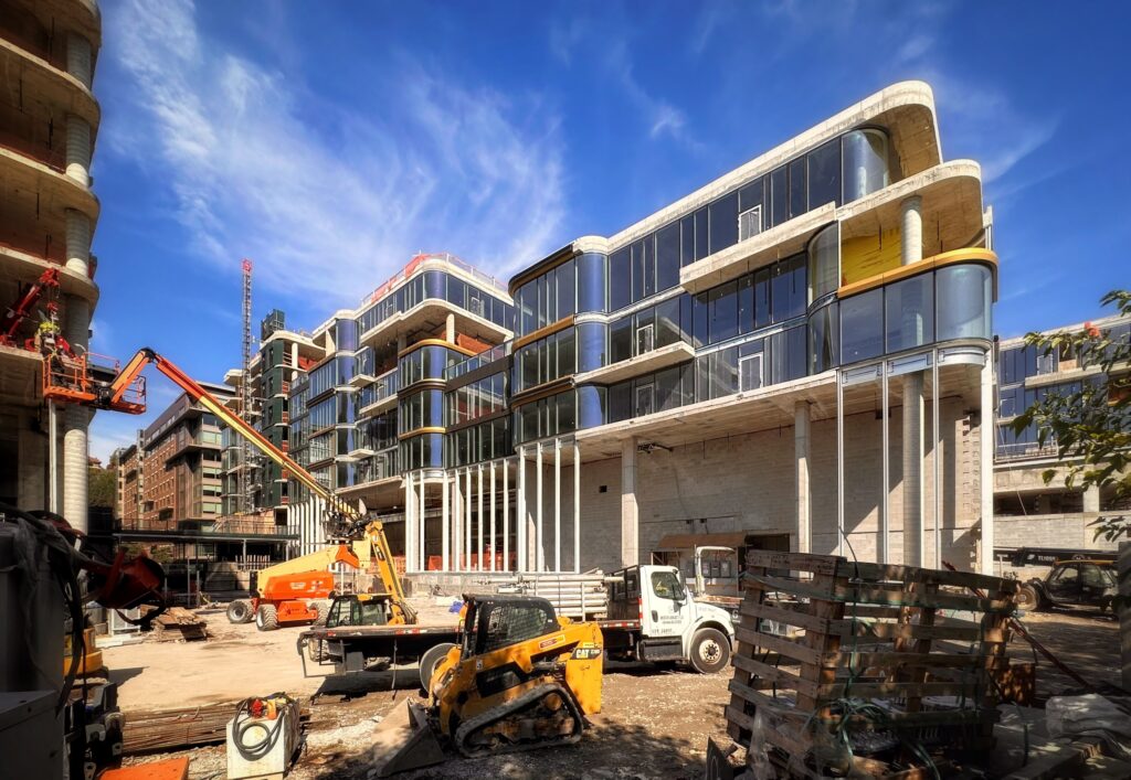 1800 Avenue at Port Imperial. Photo by Michael Young.