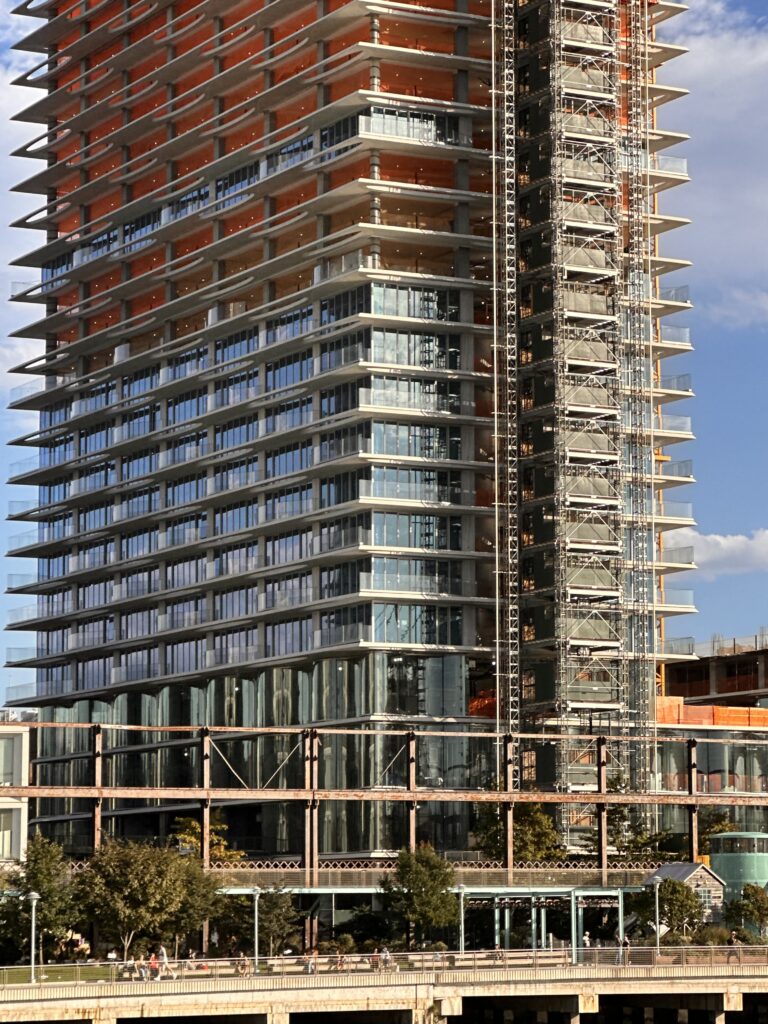 280 Kent Avenue. Photo by Michael Young.