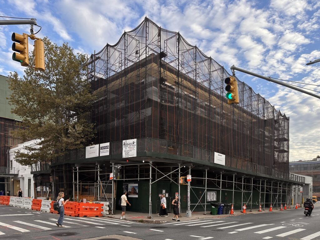 84 North 6th Street. Photo by Michael Young. 