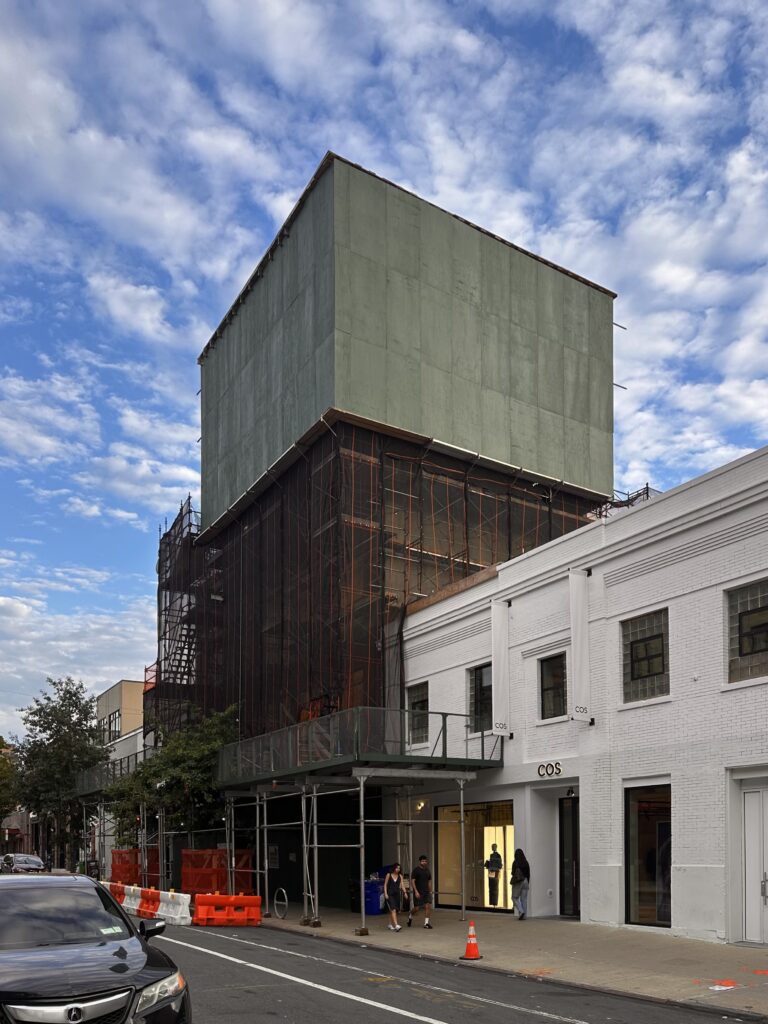 98 North 6th Street. Photo by Michael Young. 