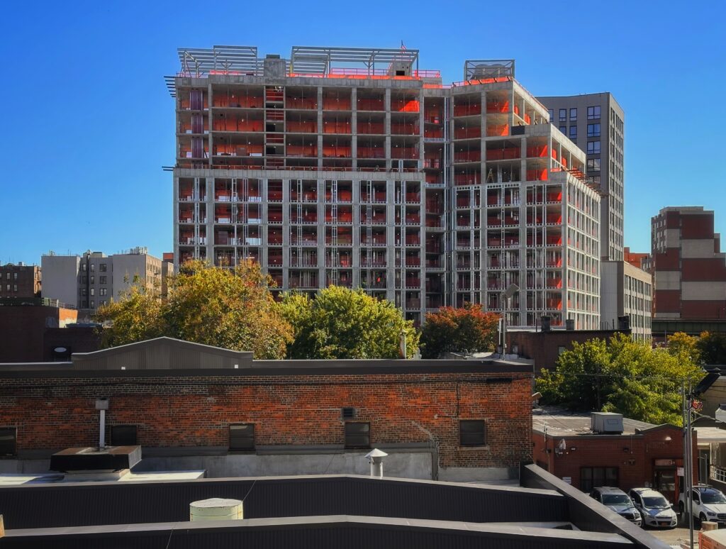 1320 Inwood Avenue. Photo by Michael Young.