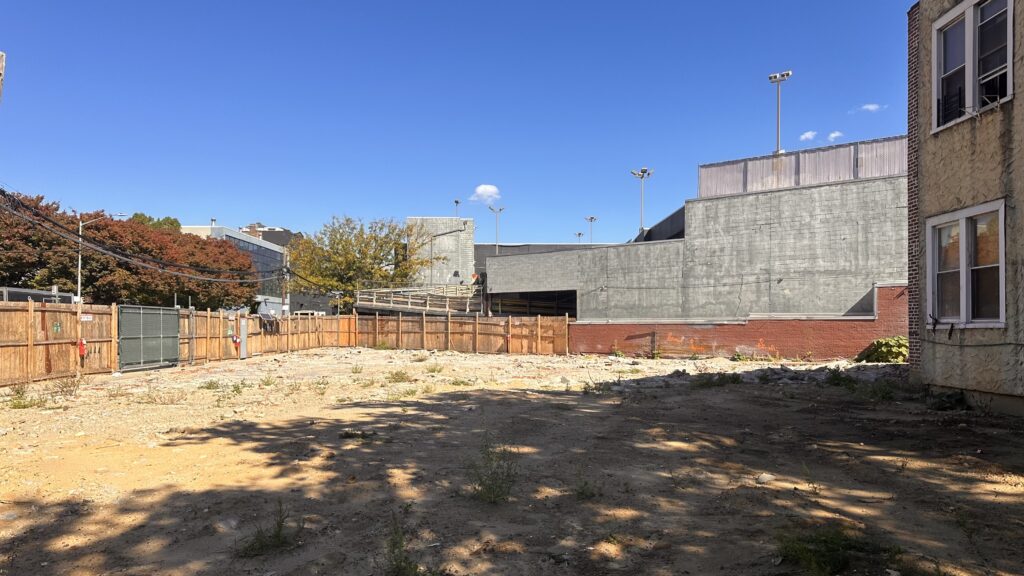 37-09 36th Avenue. Photo by Michael Young.