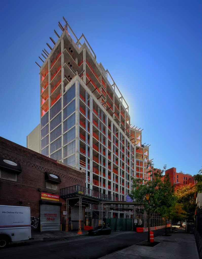 1320 Inwood Avenue. Photo by Michael Young.