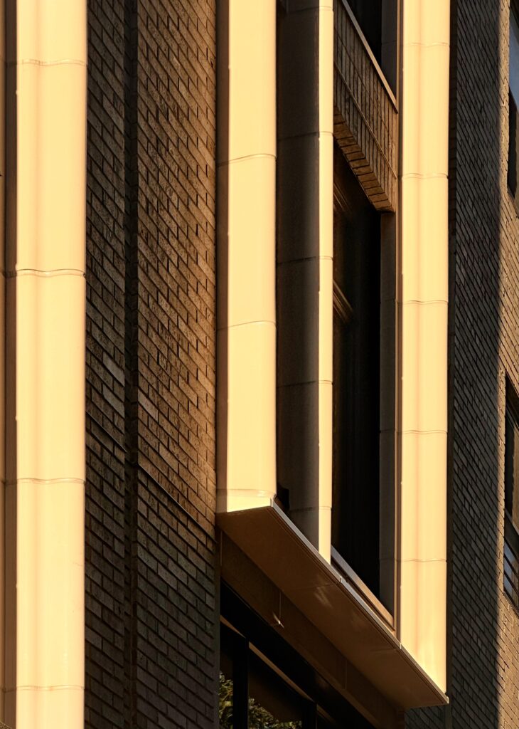 142 West 21st Street. Photo by Michael Young.