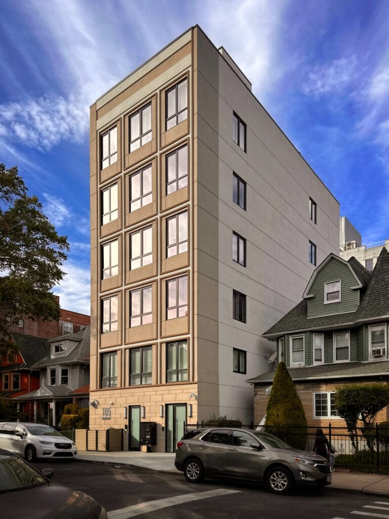105 Hawthorne Street. Photo by Michael Young. 