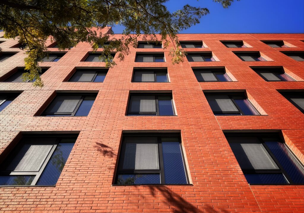 1415 Ogden Avenue. Photo by Michael Young.