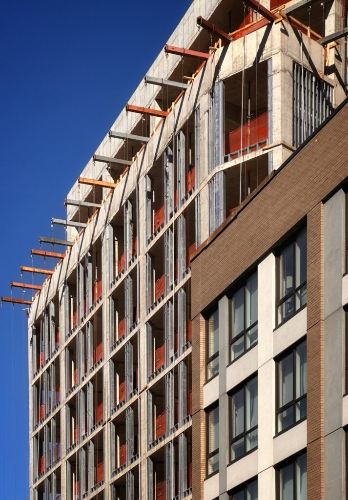 1320 Inwood Avenue. Photo by Michael Young.