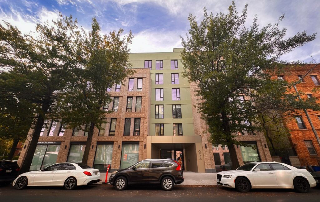 Calvert Villas at 624 New York Avenue. Photo by Michael Young. 